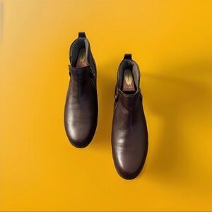 Munro Women's Brown Heeled Boots